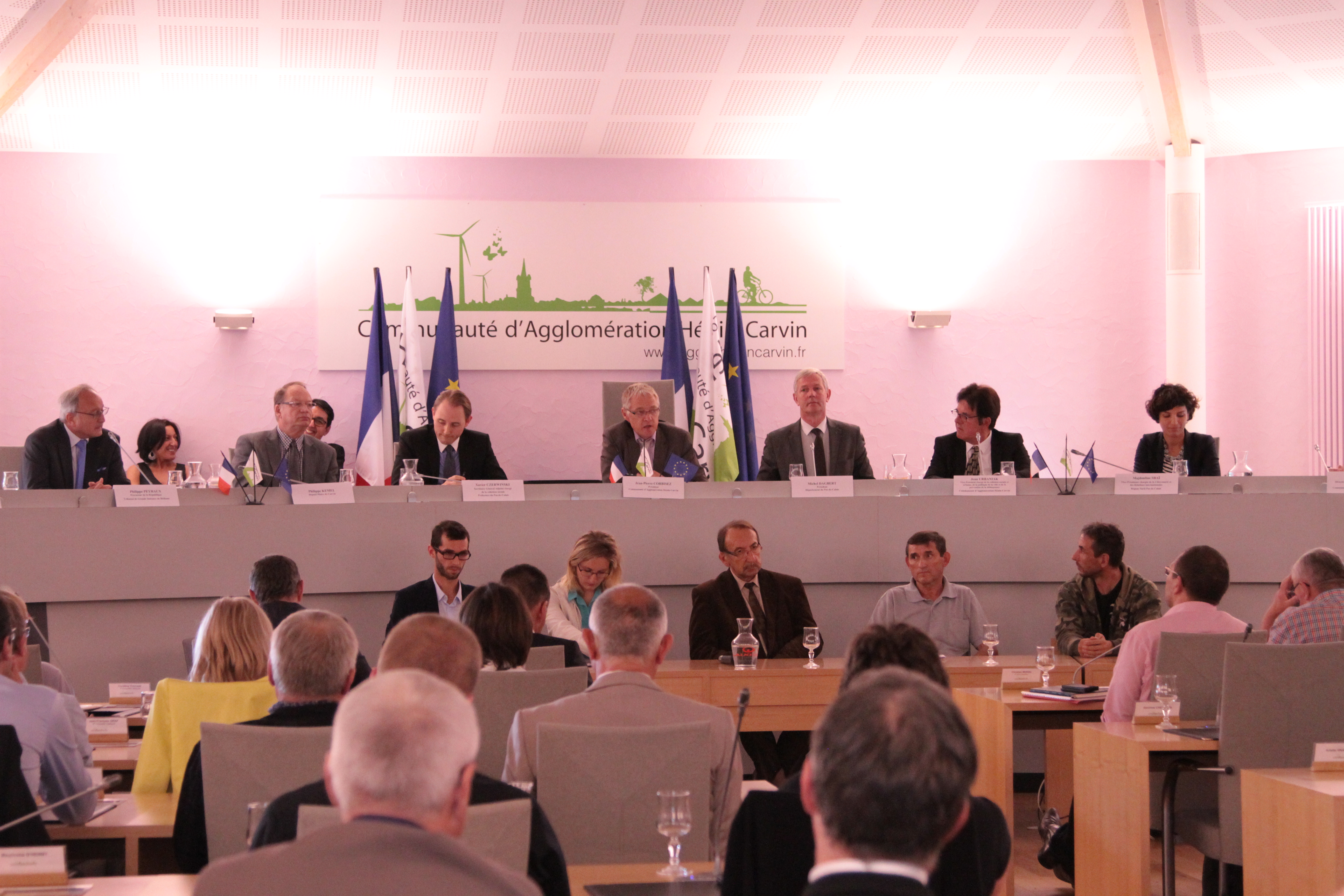 Un nouveau contrat de ville pour la CAHC