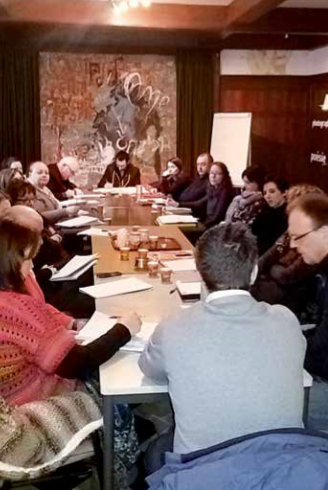 Se connaître, s’entraider  et travailler ensemble 