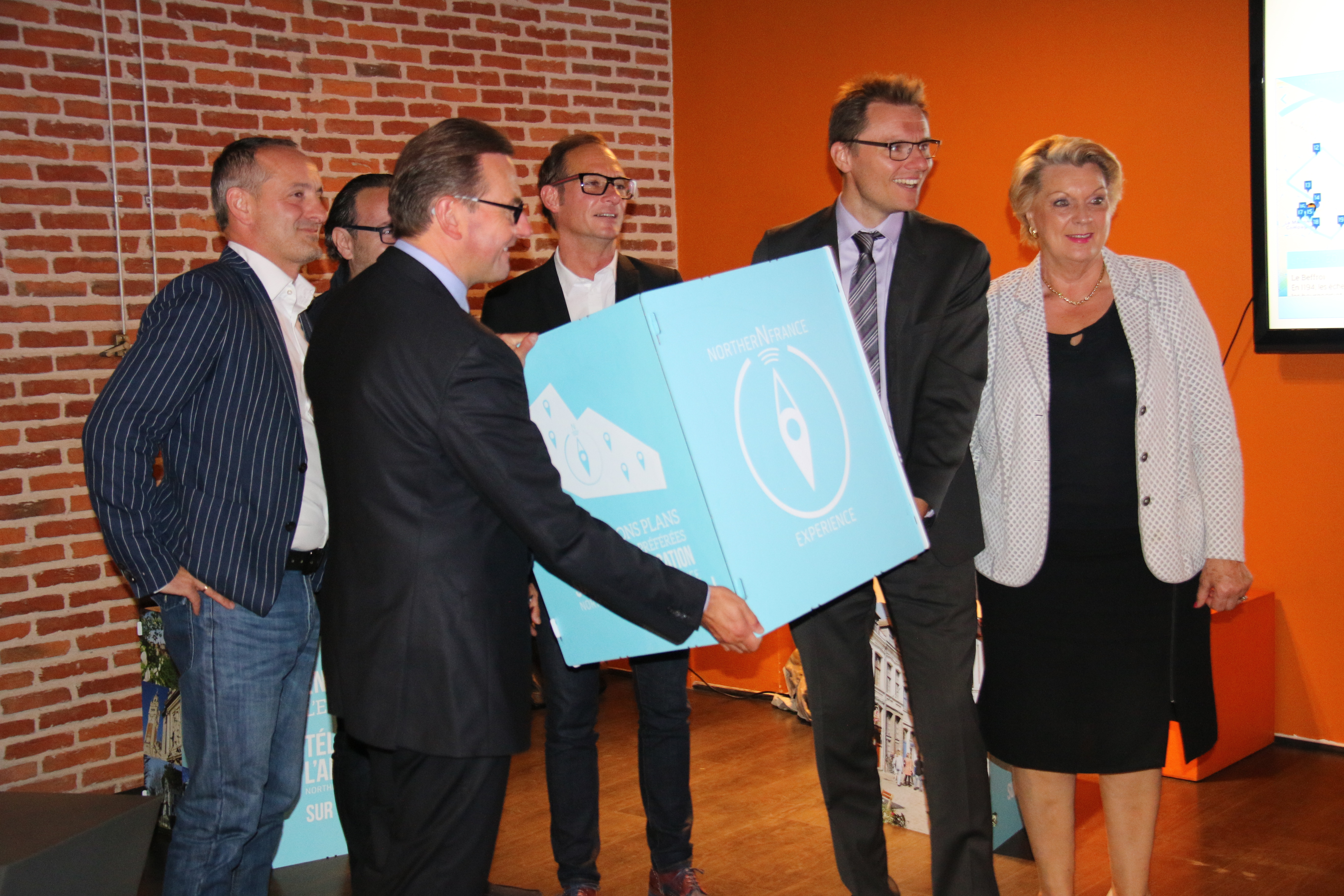 Le smartphone devient un guide touristique à Arras