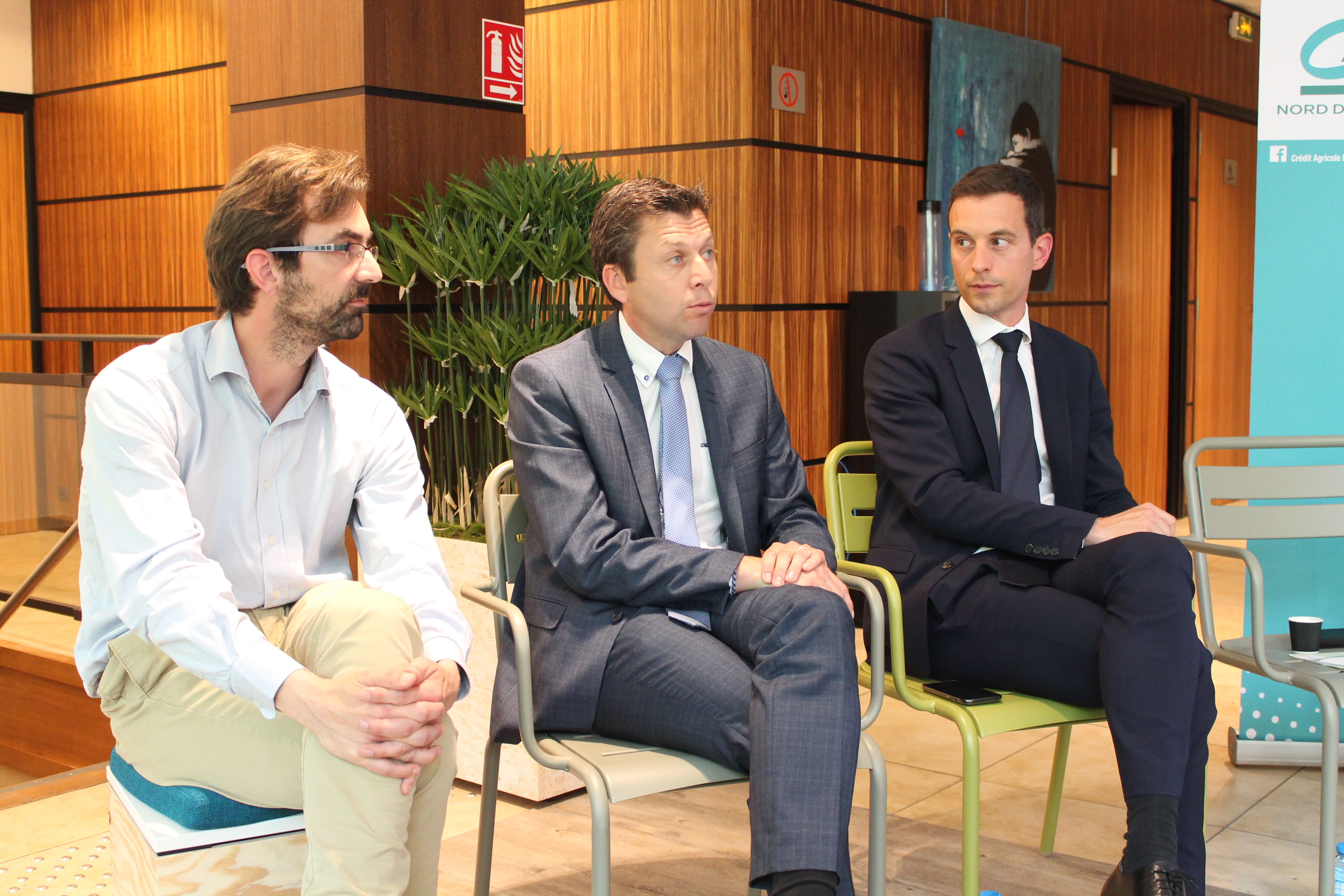 Le Crédit agricole se maintient au vert