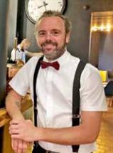 LE BAR MAXIME, BAR ET BARBIER