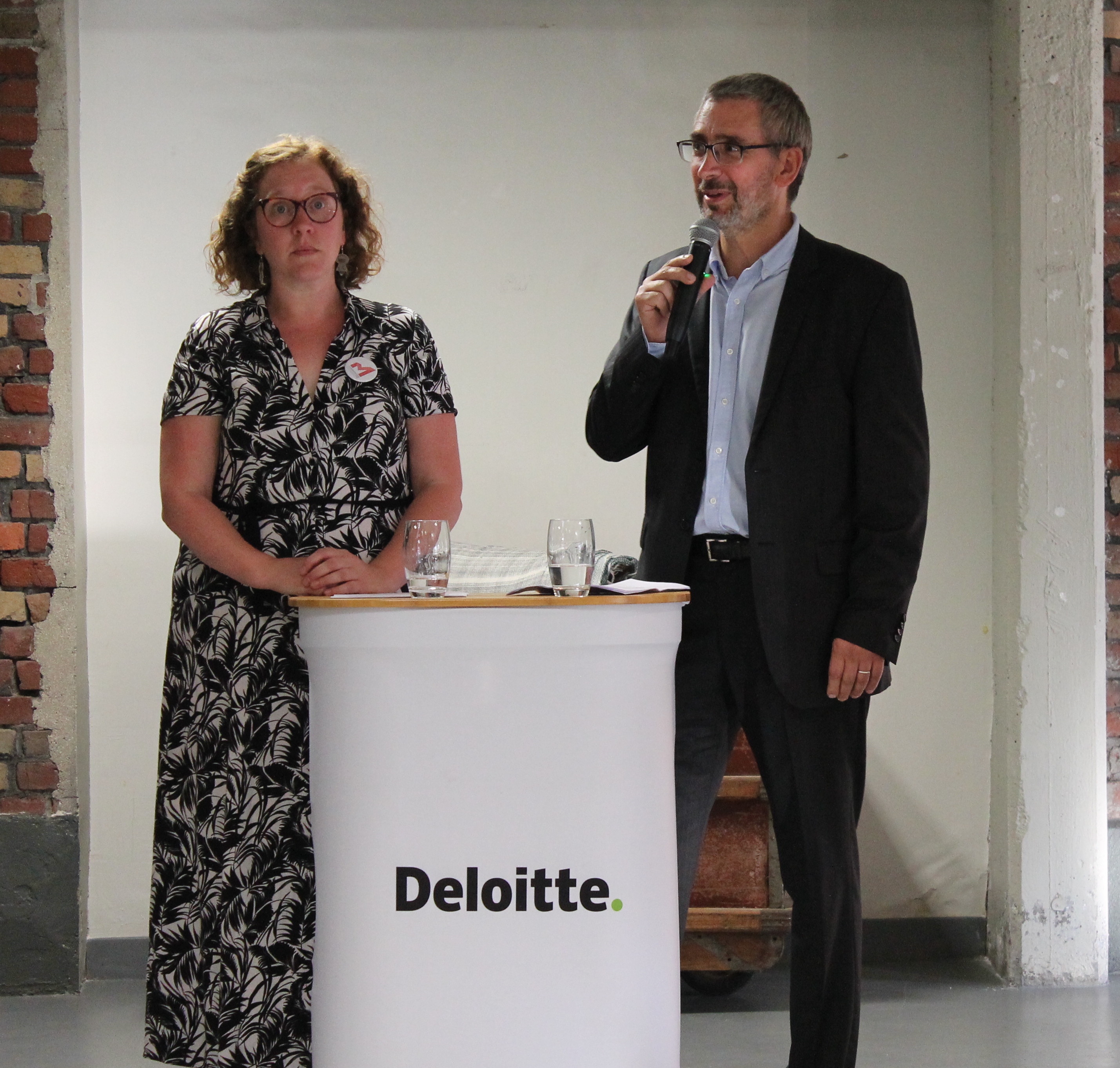 Deloitte conforte sa position de leader