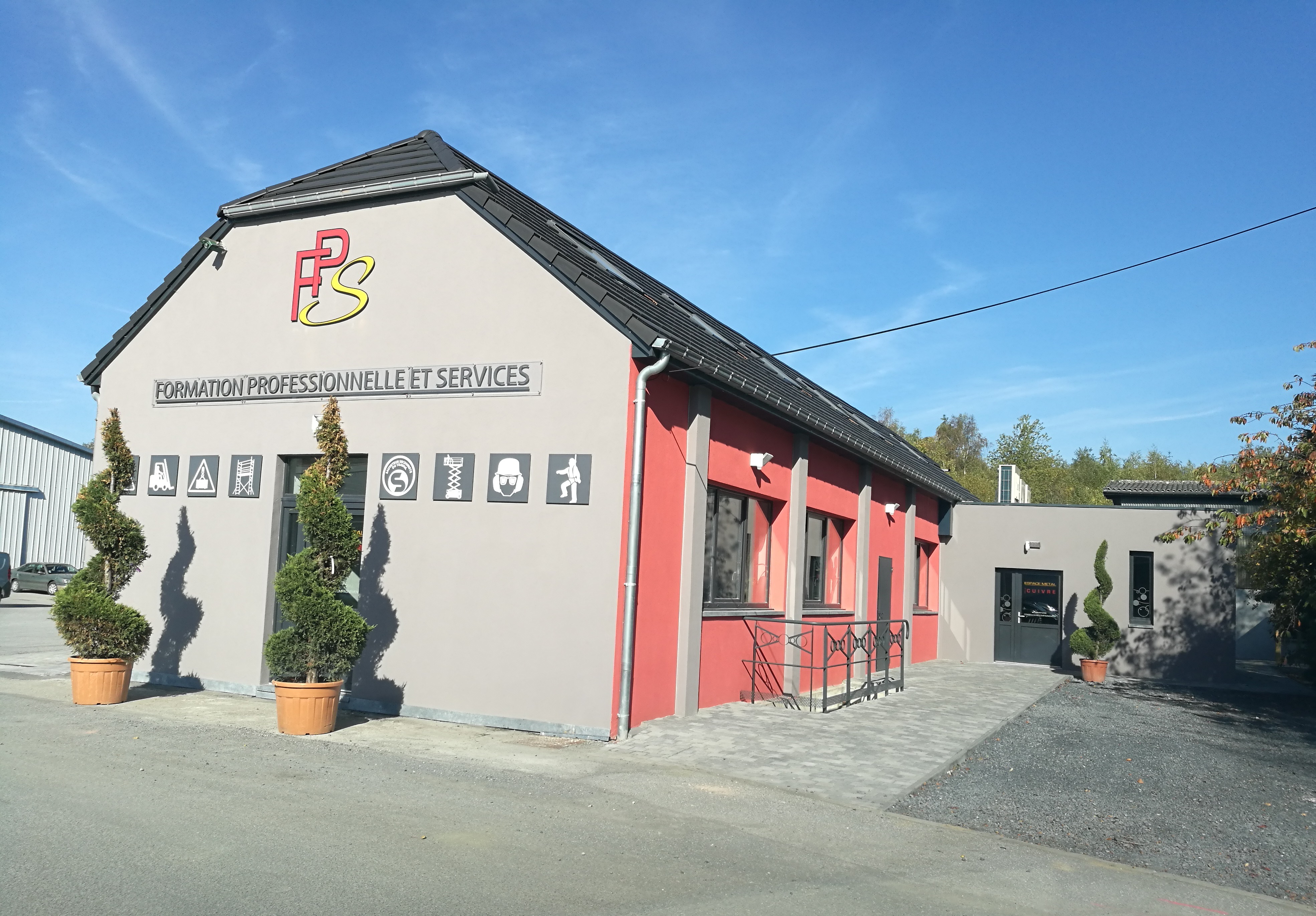 Un nouvel ensemble de services aux entreprises à Louvroil