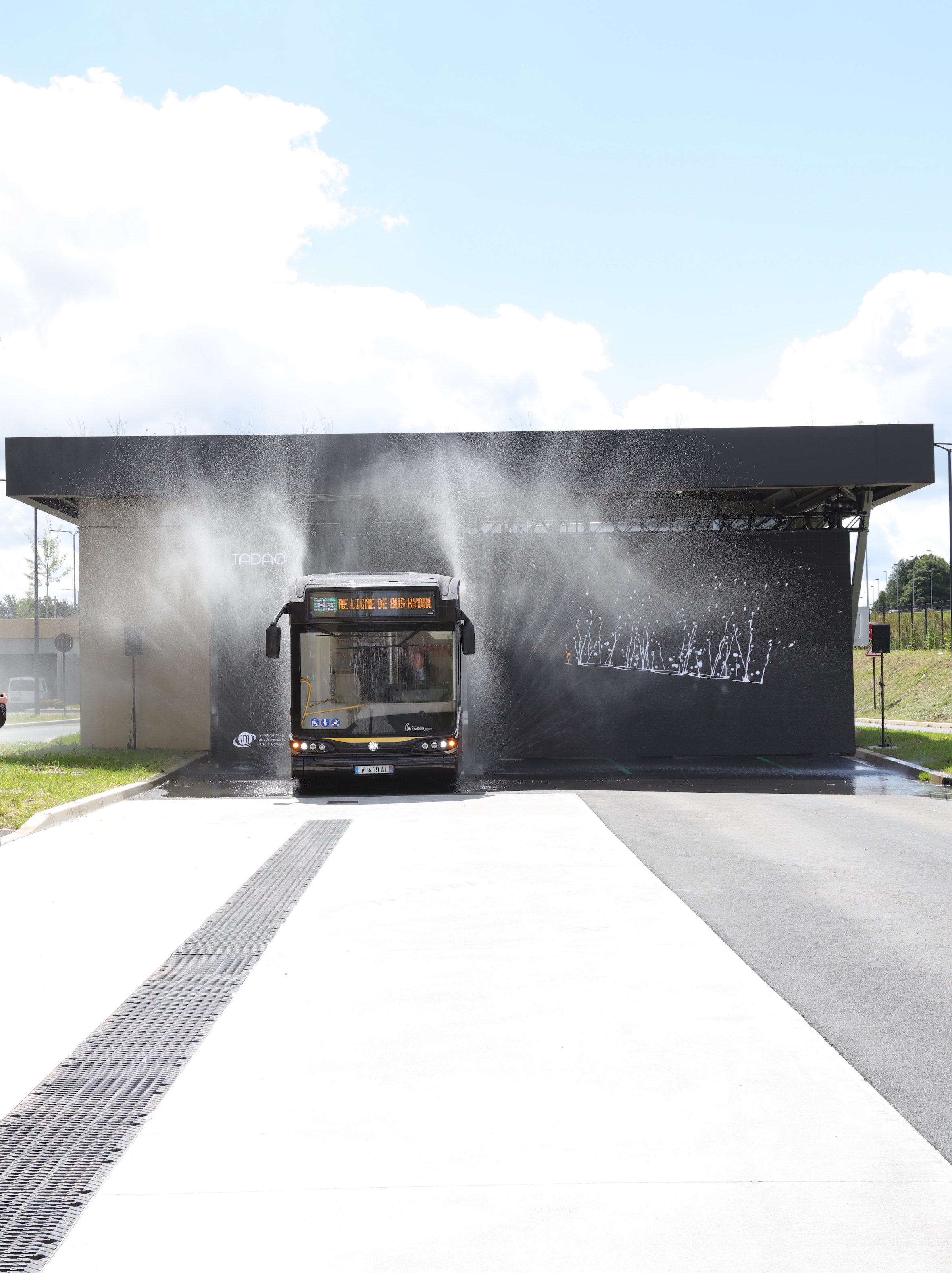 La première ligne de bus à hydrogène d’Europe inaugurée dans le Pas-de-Calais