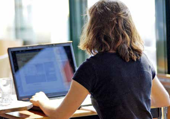 Les micro-travailleurs, forçats de l’intelligence artificielle ?