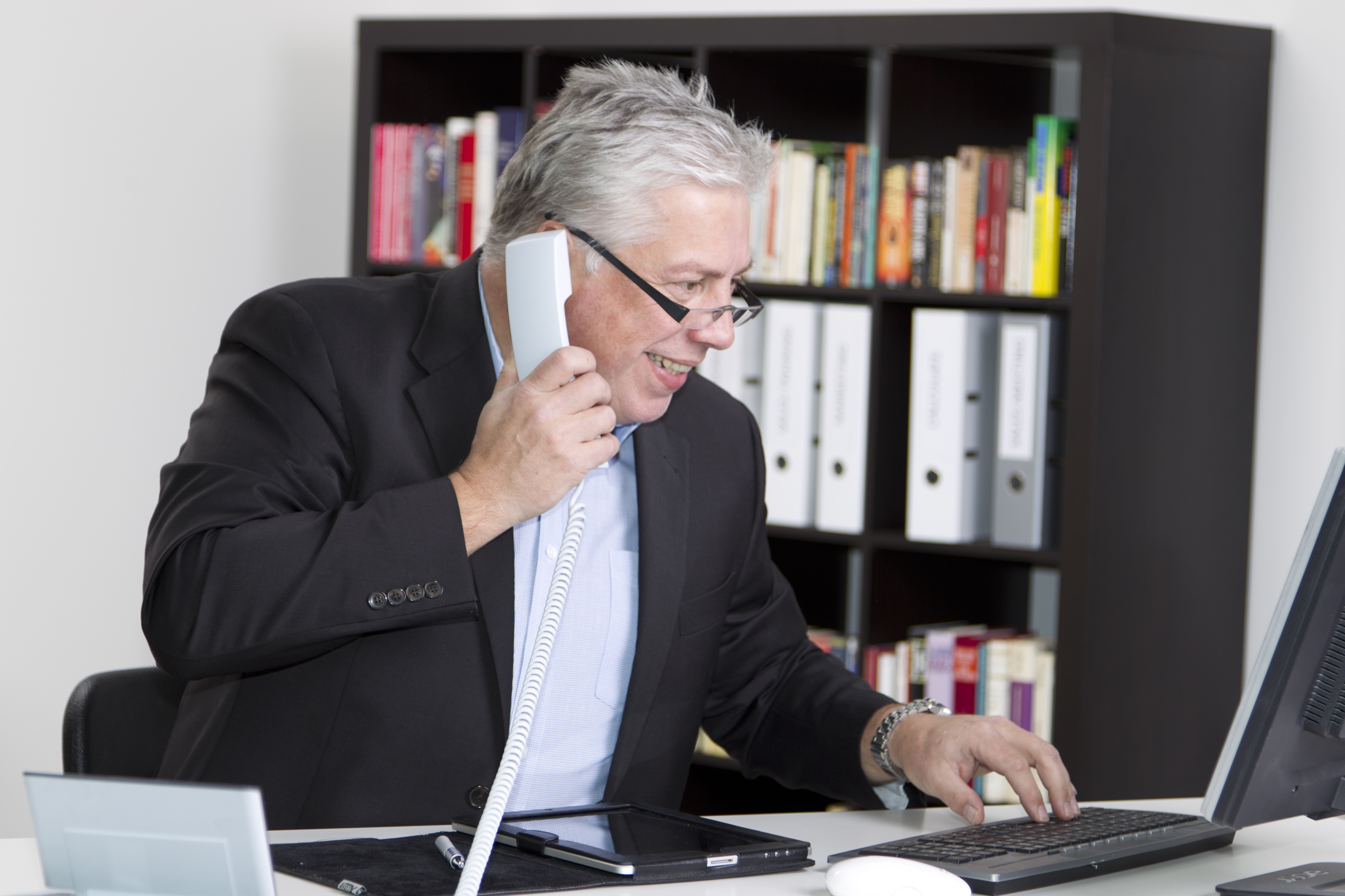 Fonction publique : le recours aux contractuels élargi