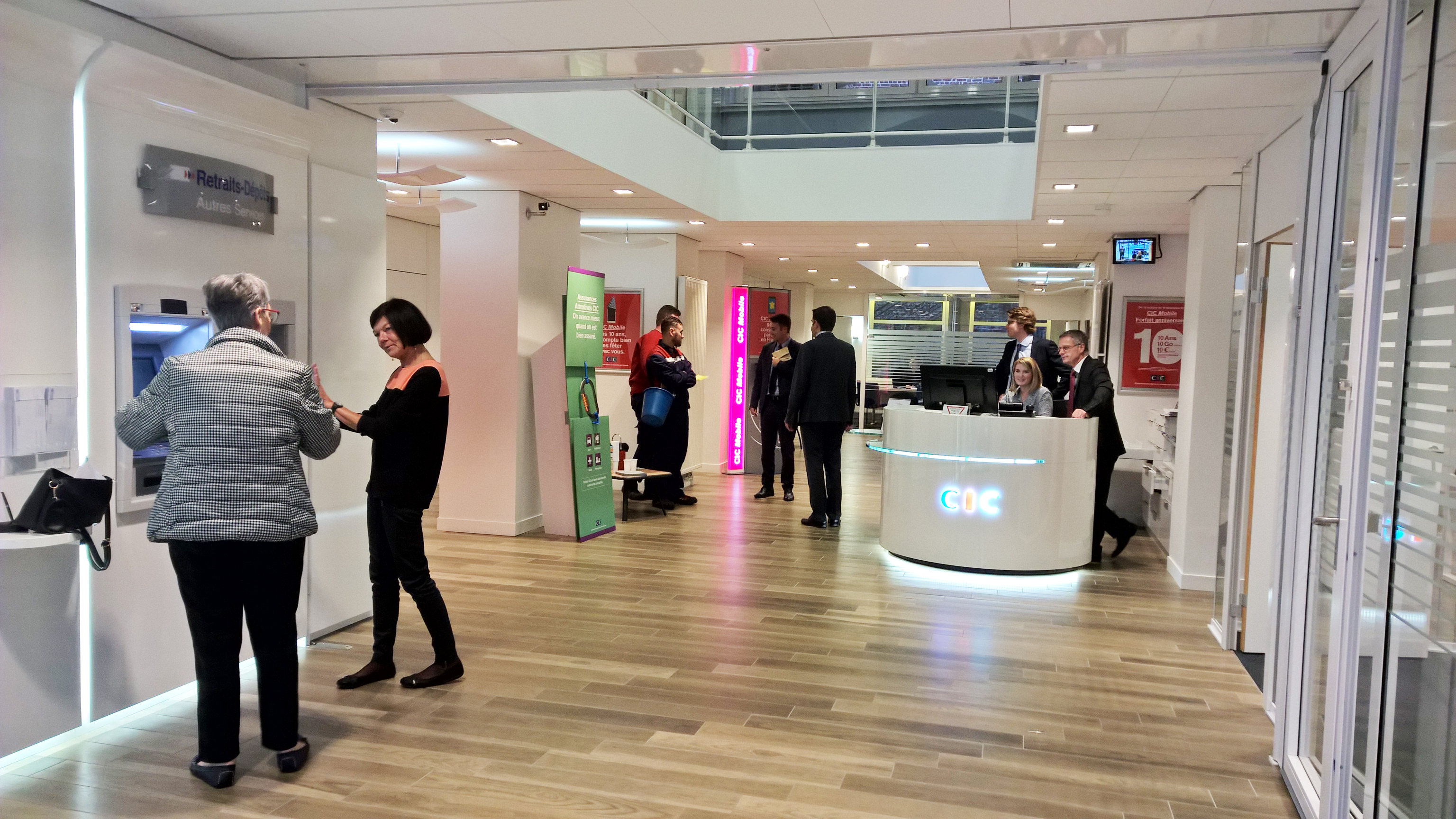 Les Français prêts à payer 24 euros pour consulter leur banquier