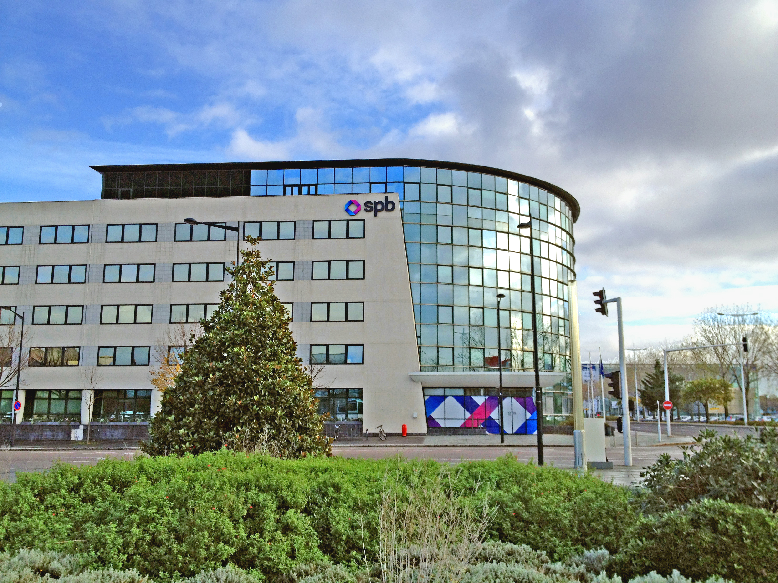 Le groupe SPB honoré pour sa stratégie de transformation digitale