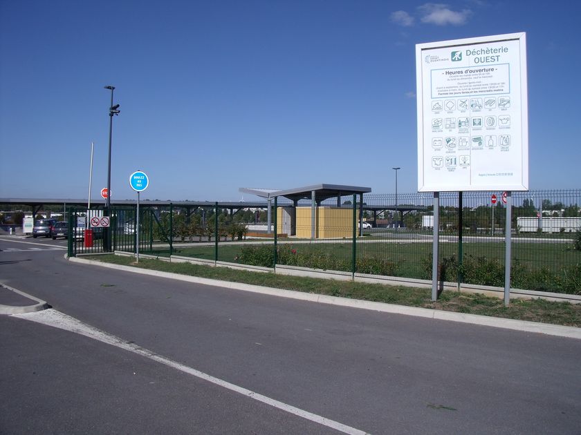 Saint-Quentin : une filière éco-responsable à la déchetterie