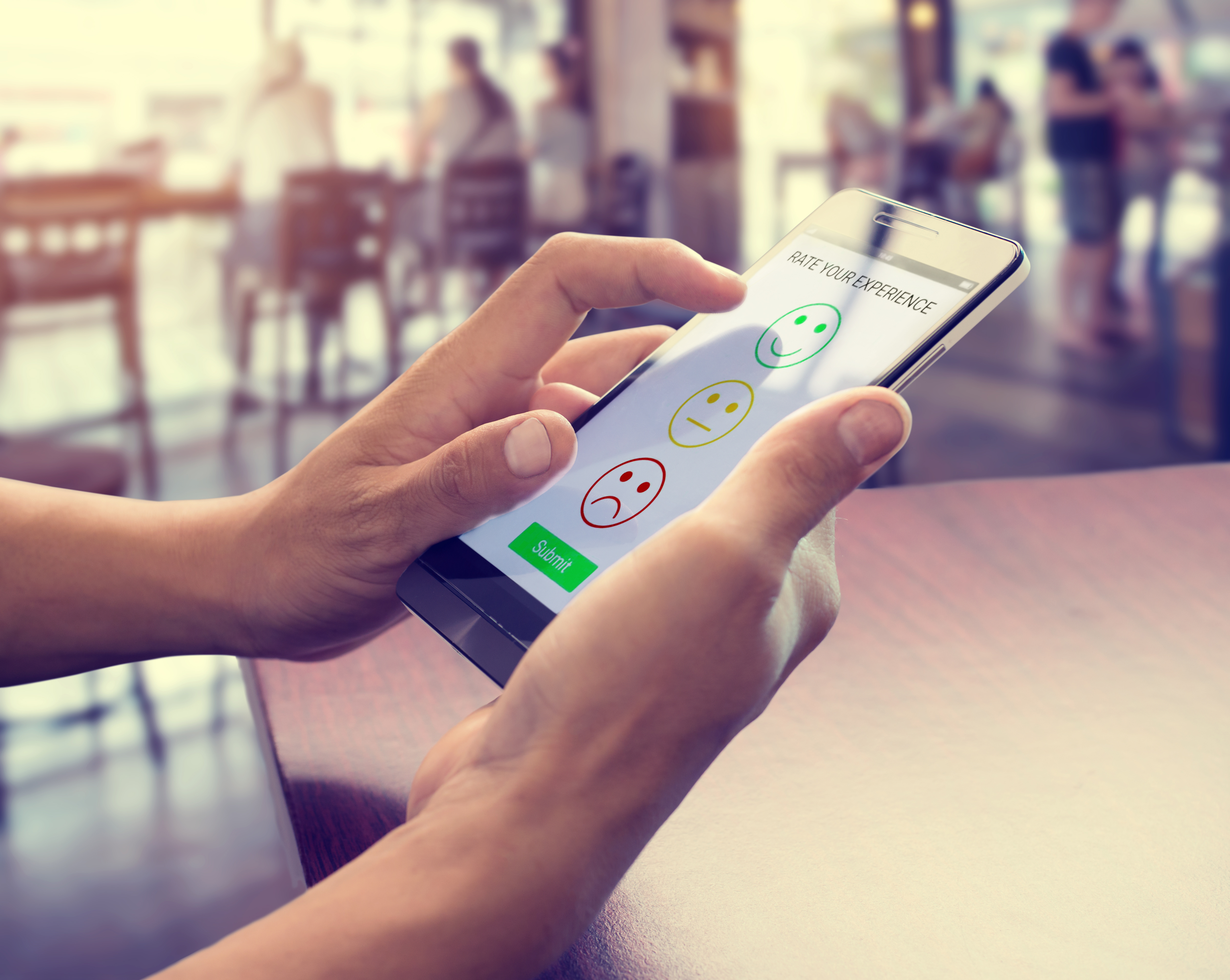 Faux avis de consommateurs  : de nouvelles règles à venir