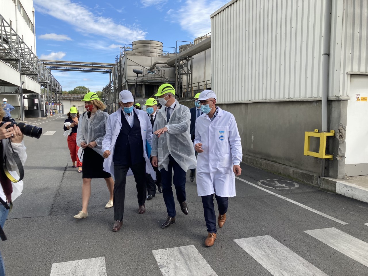 A Lille, Bruno Le Maire assure le service après-vente