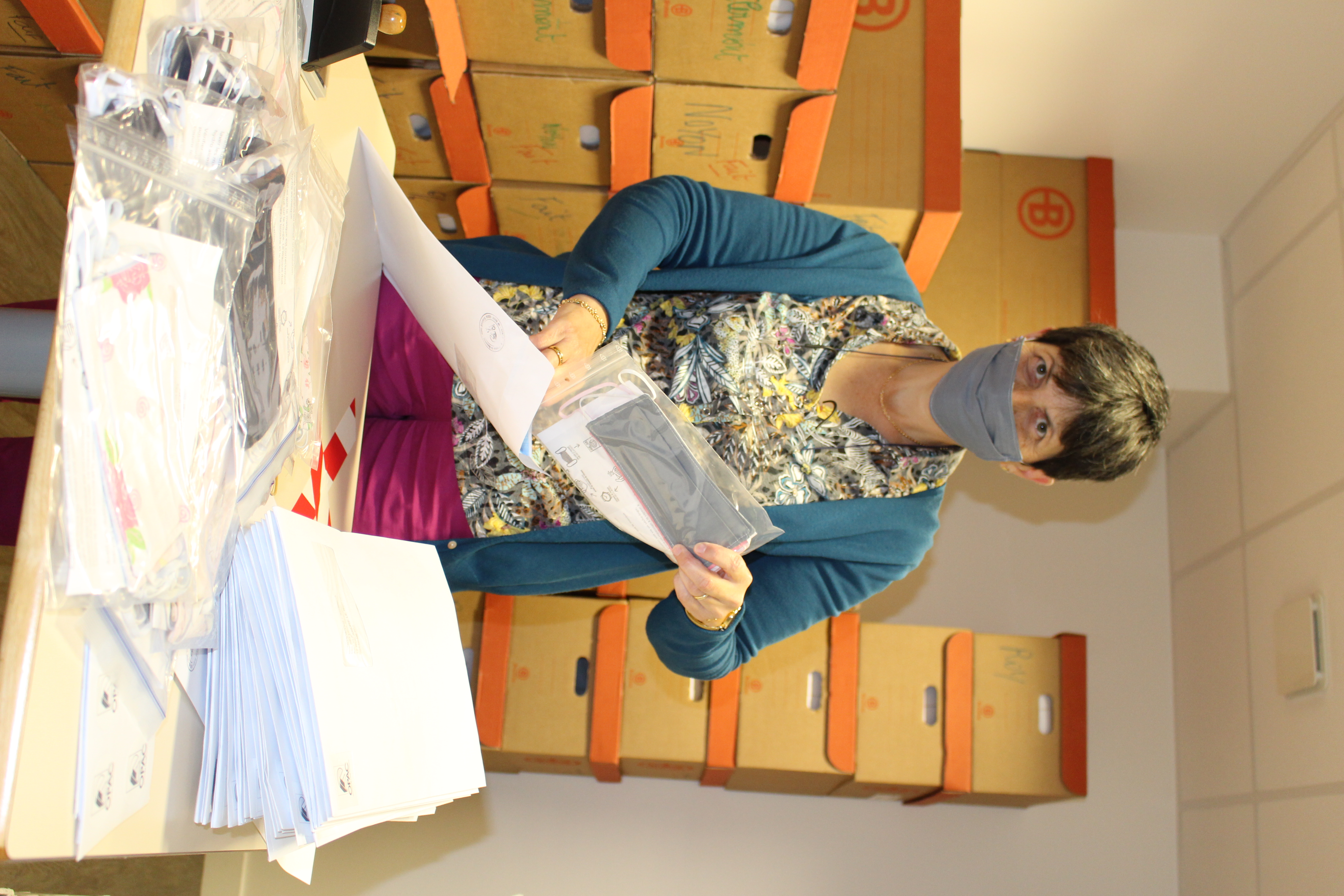 Opac de l’Oise : deux masques offerts aux locataires seniors