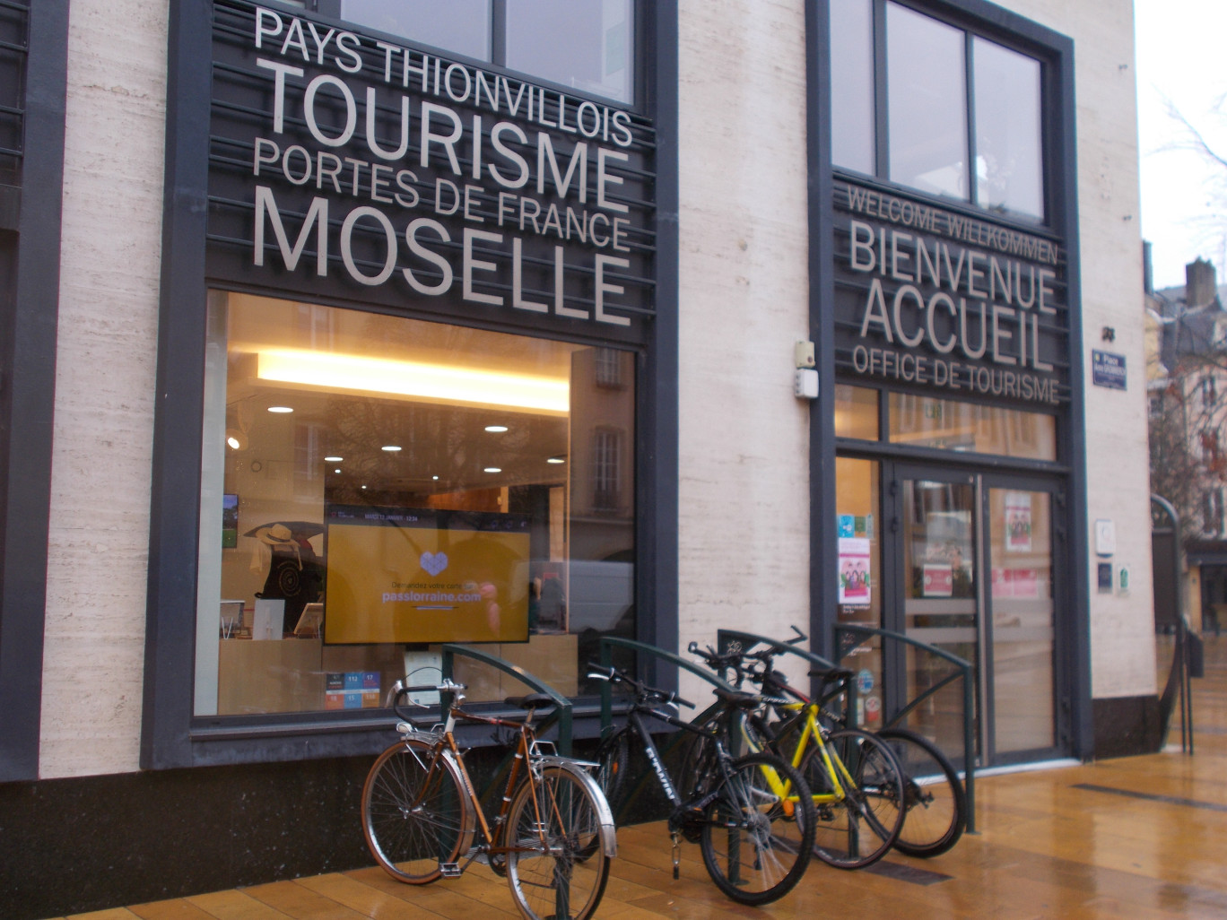Dans les territoires, comme ici à Thionville, l'accès du plus grand nombre de citoyens à Internet est un enjeu majeur.