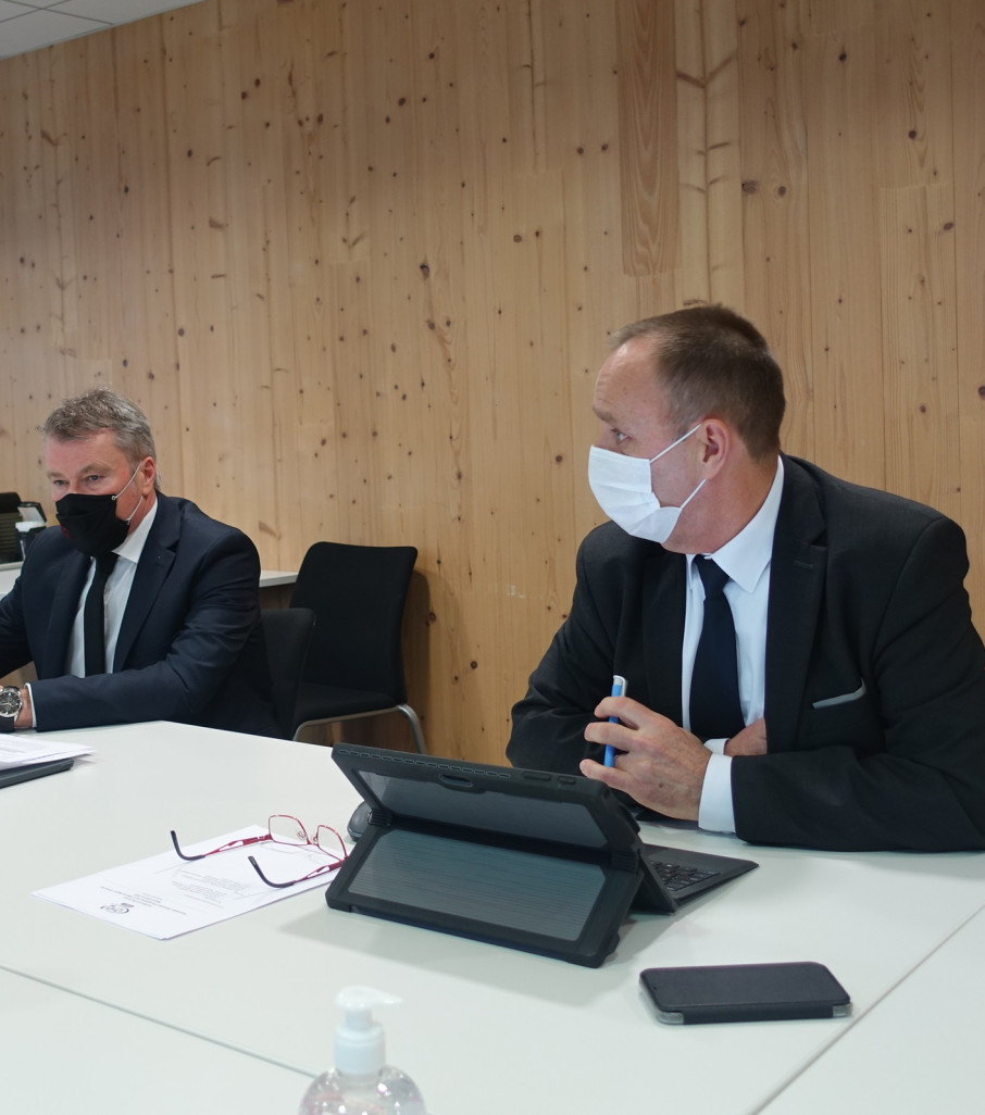 © : AEF Infos Jean-Louis Mouton (à droite), président de la CMA de Région Grand Est le 9 février lors de la conférence de presse le lendemain de l’installation de la nouvelle structure régionale.