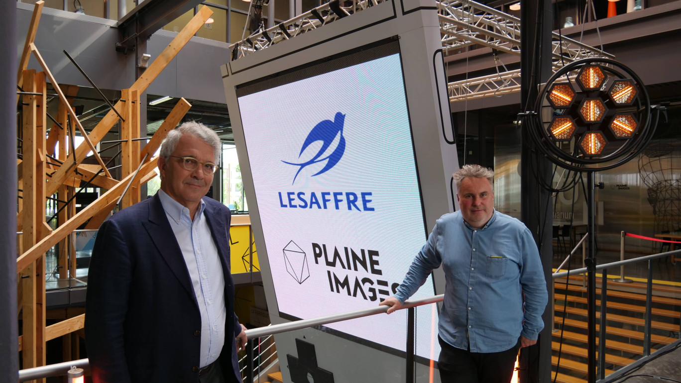 Antoine Baule, CEO de Lesaffre (à gauche) et Emmanuel Delamarre, directeur de la Plaine Images (à droite).
