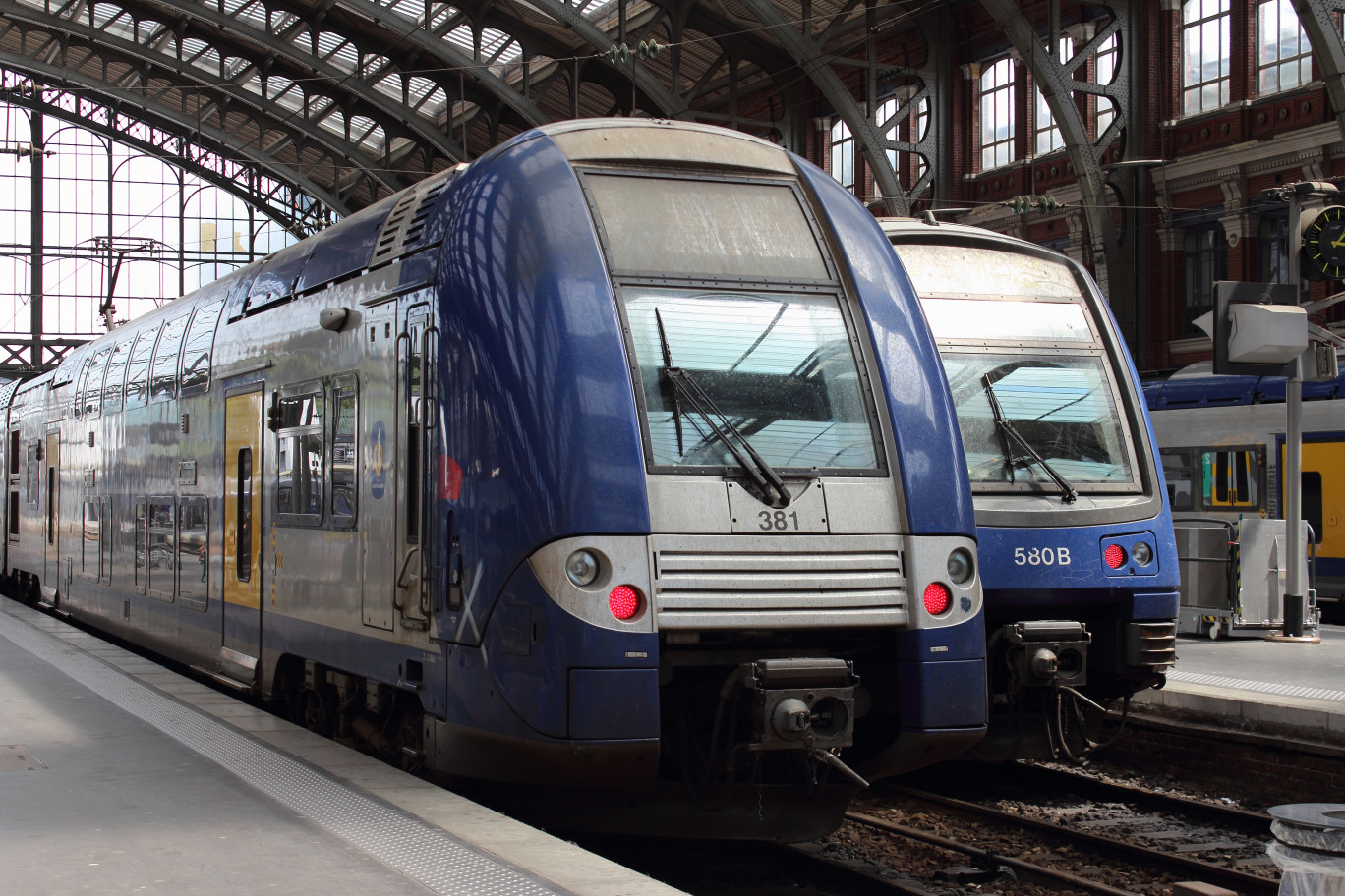 Les performances du chemin de fer diffèrent d’une région à l’autre. Si la proportion des trains partis et arrivés à l’heure excède 86% en Bretagne, elle ne dépasse pas 79% dans les Hauts-de-France. © Aygul Bulté