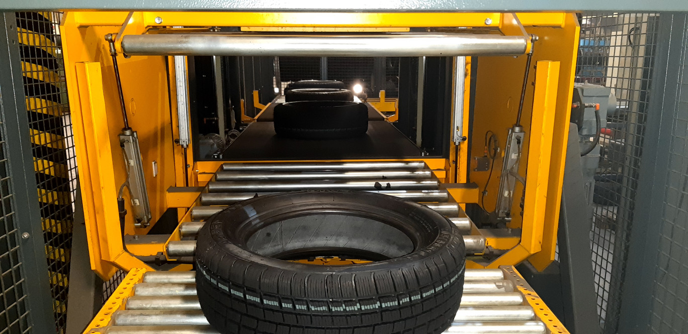 Sur l'ancien site Bridgestone de Béthune, Mobivia et Black Star vont reconditionner 300 000 pneumatiques dès 2022. © Black Star