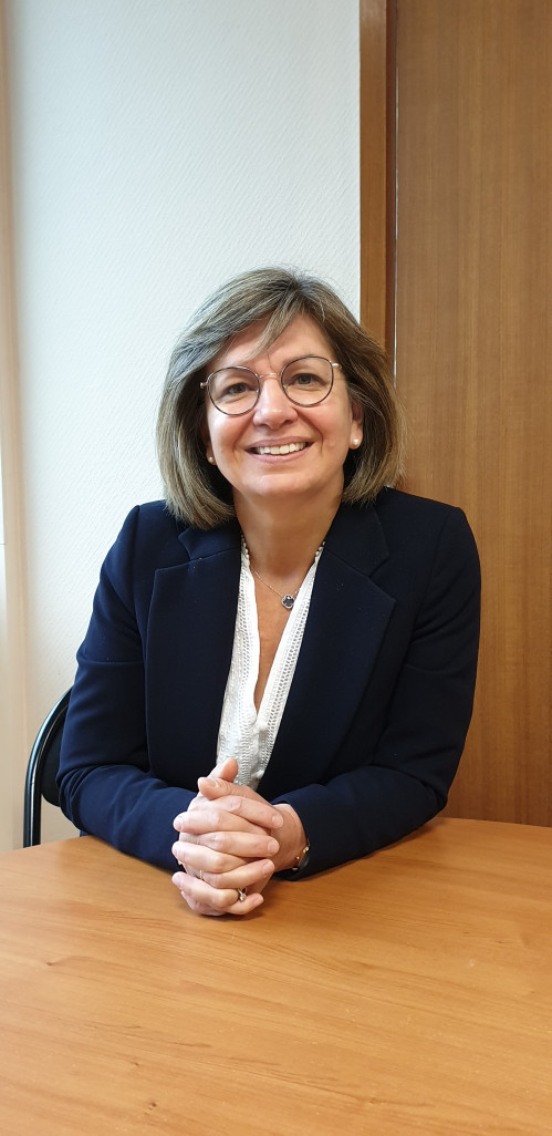 Bénédicte Thiébaut, maire de Roiglise, préside l'AMF 80 depuis octobre 2020.