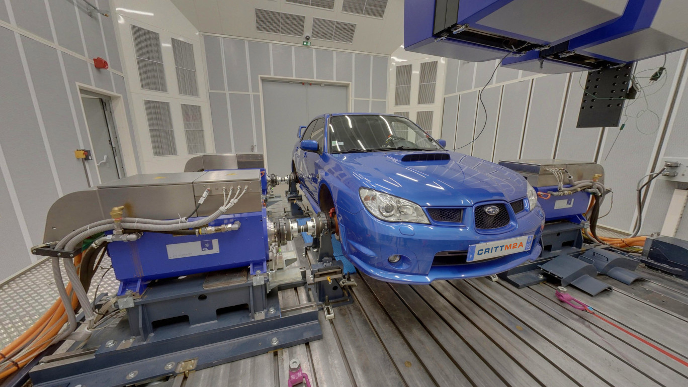 La puissance du nouveau banc d’essais du CRITT M2A lui permet de tester un véhicule entier, quelle que soit sa motorisation, thermique, électrique ou hybride.
