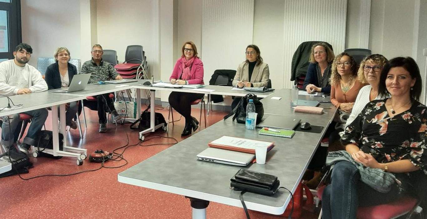 Six des sept porteurs de projet qui ont participé à la dernière session de formation à Dunkerque ont décroché leur attestation.