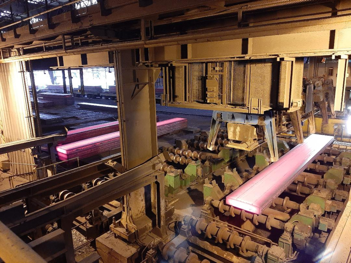 ArcelorMittal, déjà engagé dans un gros projet de réduction de ses émissions de gaz à effet de serre grâce à l'utilisation de l'hydrogène pour réduire le minerai de fer, pourrait voir ses émissions encore diminuer grâce au projet Reuze.