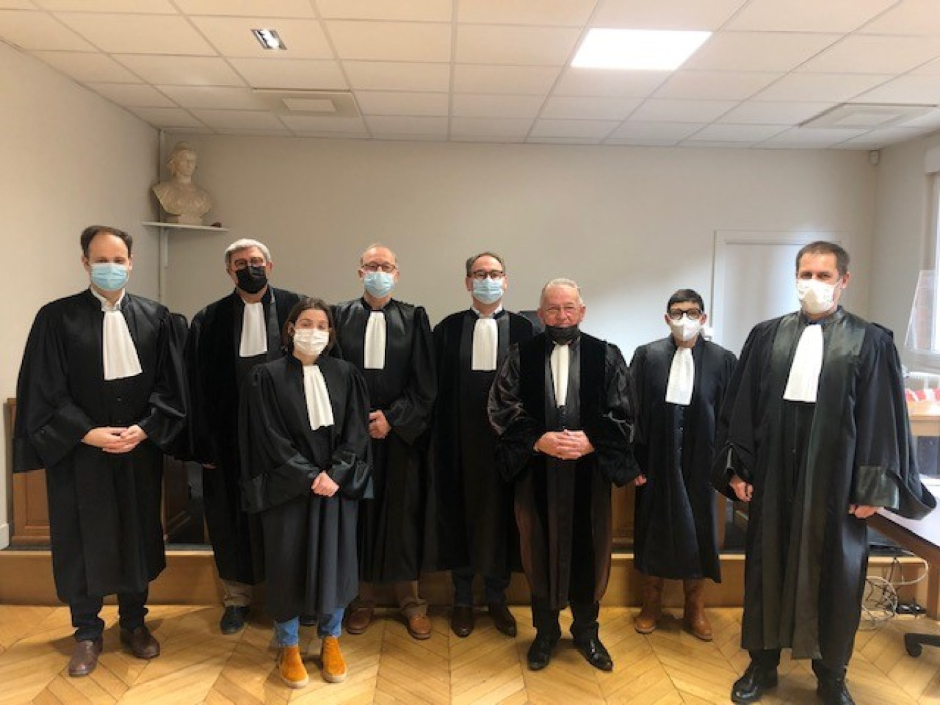 L'audience solennelle s'est tenue sans public en raison des conditions sanitaires.