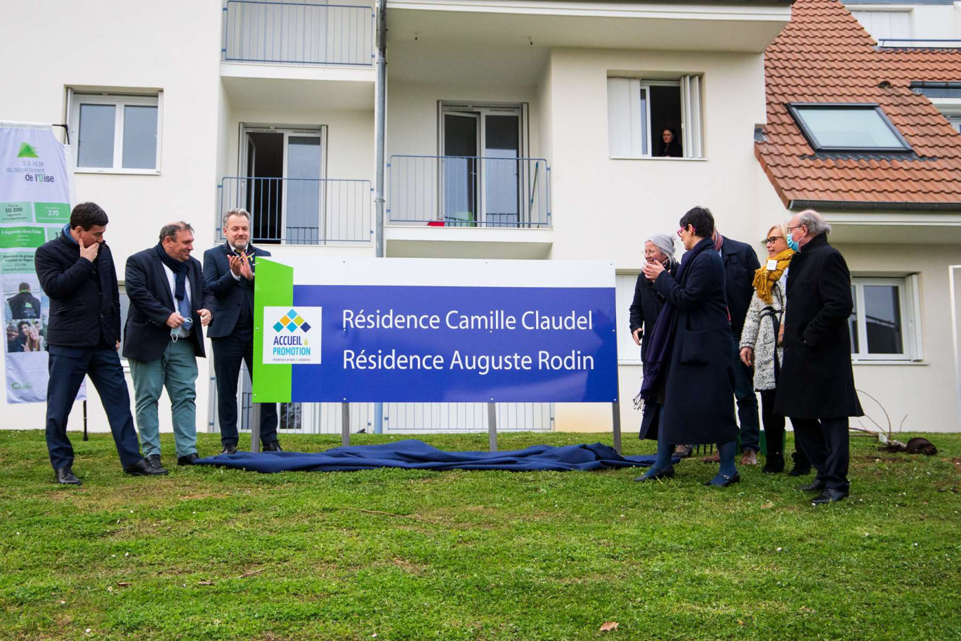Corinne Orzechowski, Préfète de l’Oise, Sandrine De Figueiredo, Présidente de la S.A. HLM de l’Oise, Benoit Biberon, Maire de Noailles et Didier Vaesken, Président d’Accueil & Promotion ont officiellement inauguré les deux structures le 2 mars 2022. ©Martine Schneider