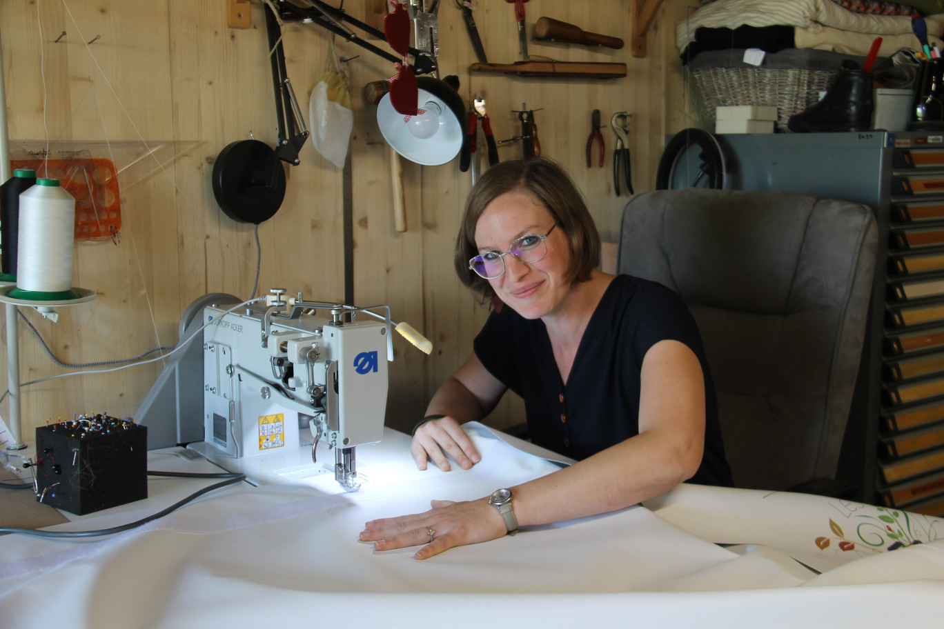 Maude Vanobberghen de Maude in France vient de candidater au Trophées de l’Encouragement avec un projet de pôle d’excellence du cuir.