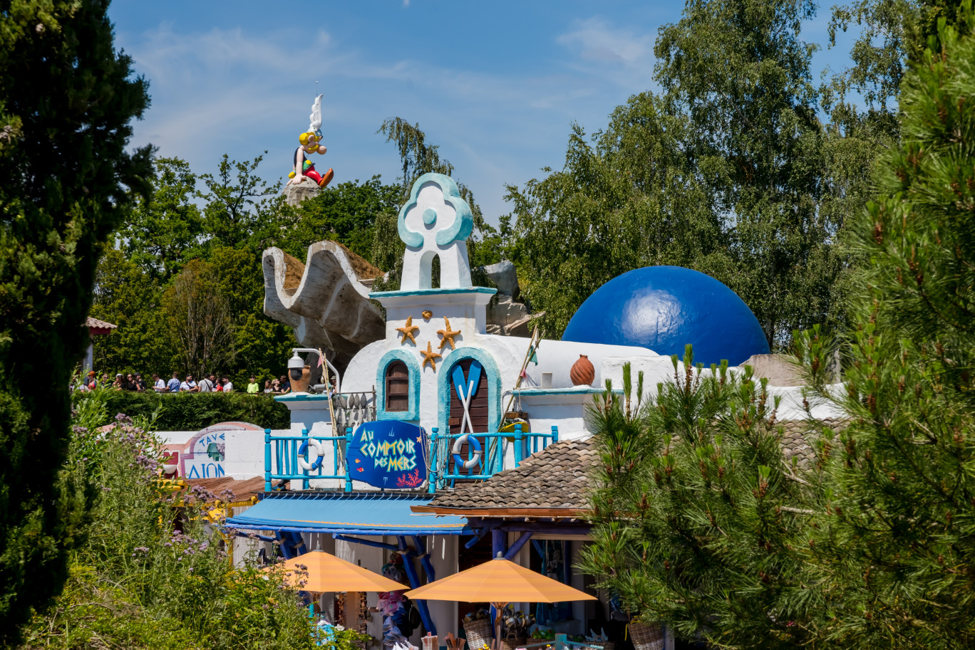 (c) Parc Astérix