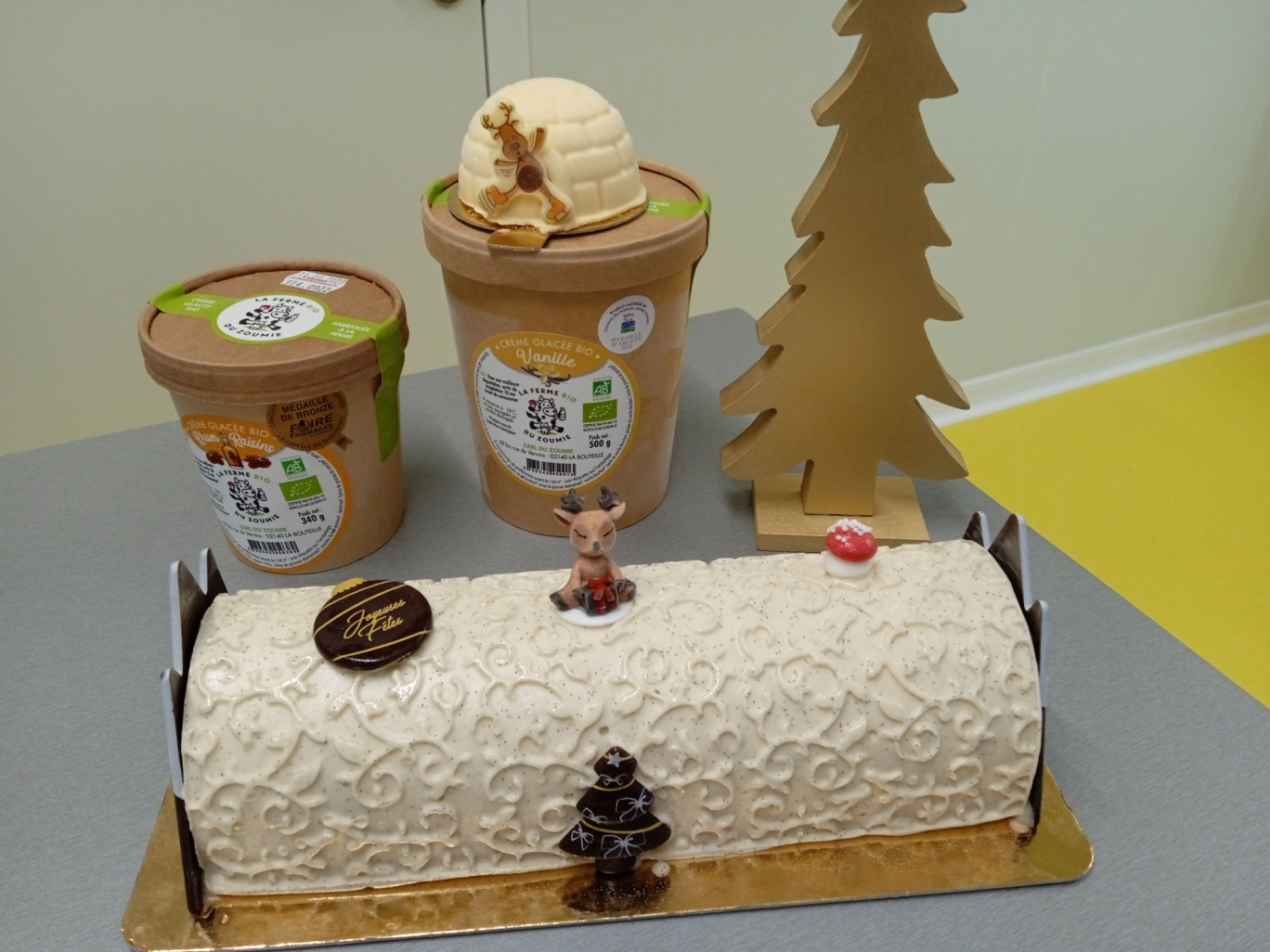 La période est encore à la bûche de Noël !