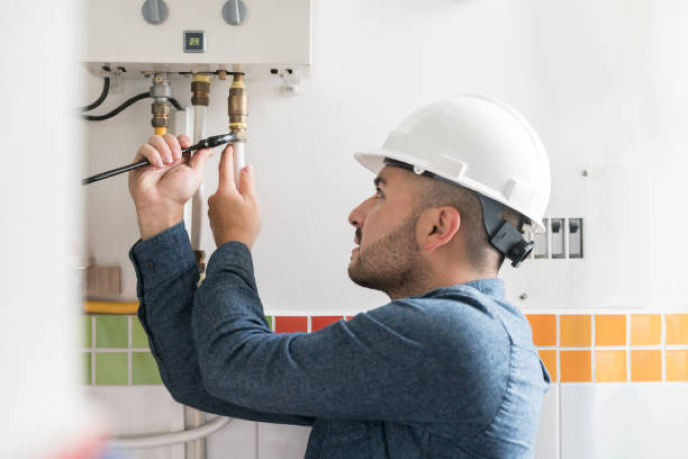 Le marché du chauffage est lui aussi entré dans la transition énergétique. Le voir se verdir est une bonne nouvelle, mais cela ne va pas sans incertitudes pour les professionnels.