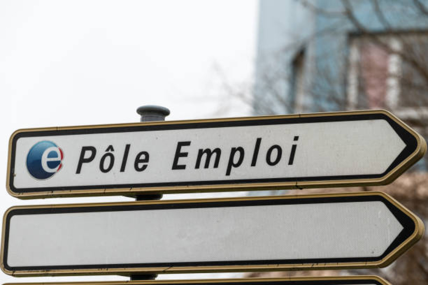 Le 1er janvier 2024, France Travail devrait succéder à Pôle emploi.