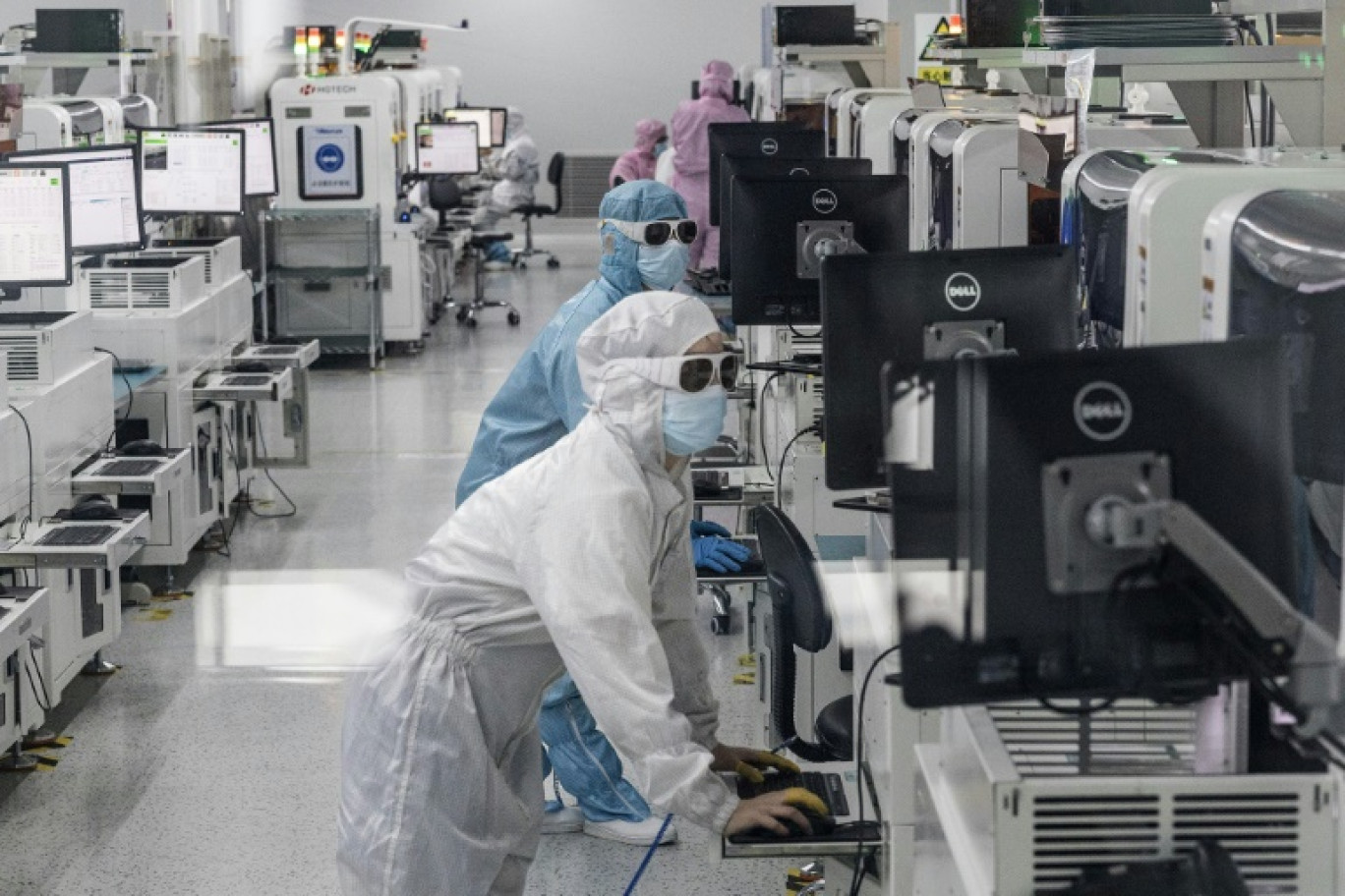 Dans une usine de lasers à Huangshi, dans la province chinoise de Hubei, le 3 août 2023 © STR