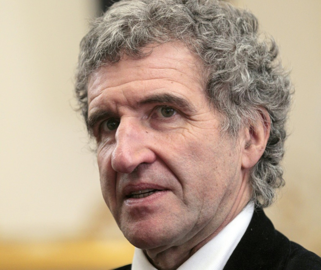 Le journaliste Gérard Leclerc, le 9 janvier 2012 à Paris © JACQUES DEMARTHON