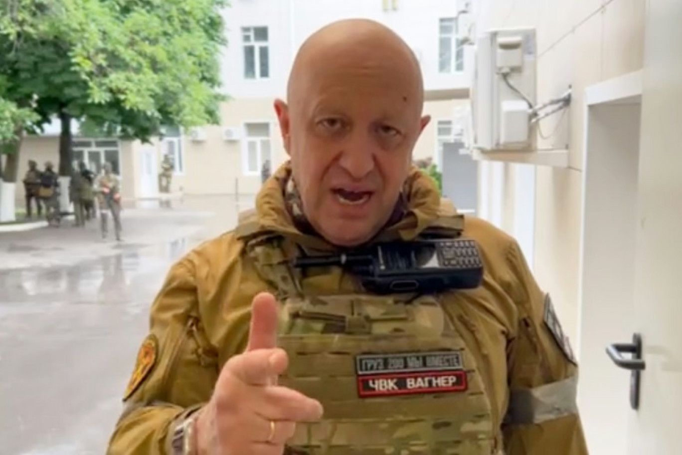 Image tirée d'une vidéo postée sur le compte Telegram du service de presse Concord montrant le chef du groupe paramilitaire russe Wagner Evguéni Prigojine à Rostov, le 24 juin 2023 © Handout