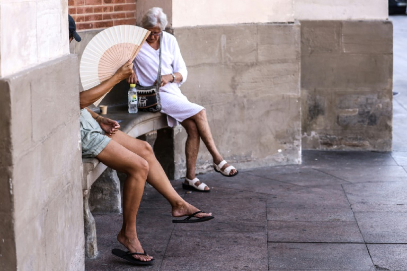 L'épisode de chaleur exceptionnel pour un mois d'octobre s'est poursuivi lundi avec des températures nettement supérieures aux 30 degrés dans plusieurs régions de France. © Charly TRIBALLEAU