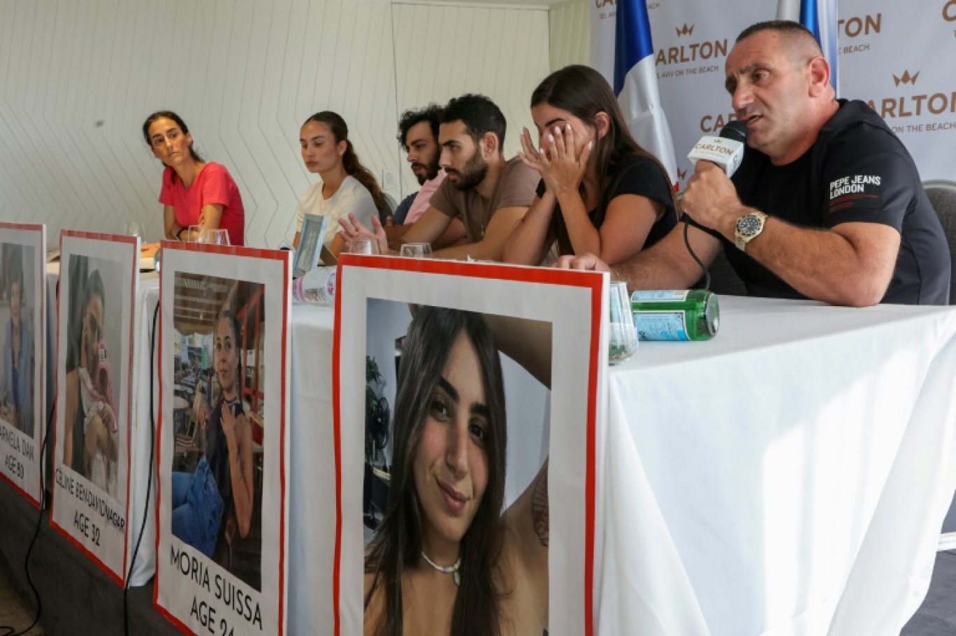 Conférence de presse le 12 octobre 2023 à Tel-Aviv, en Israël, de familles françaises d'otages © GIL COHEN-MAGEN