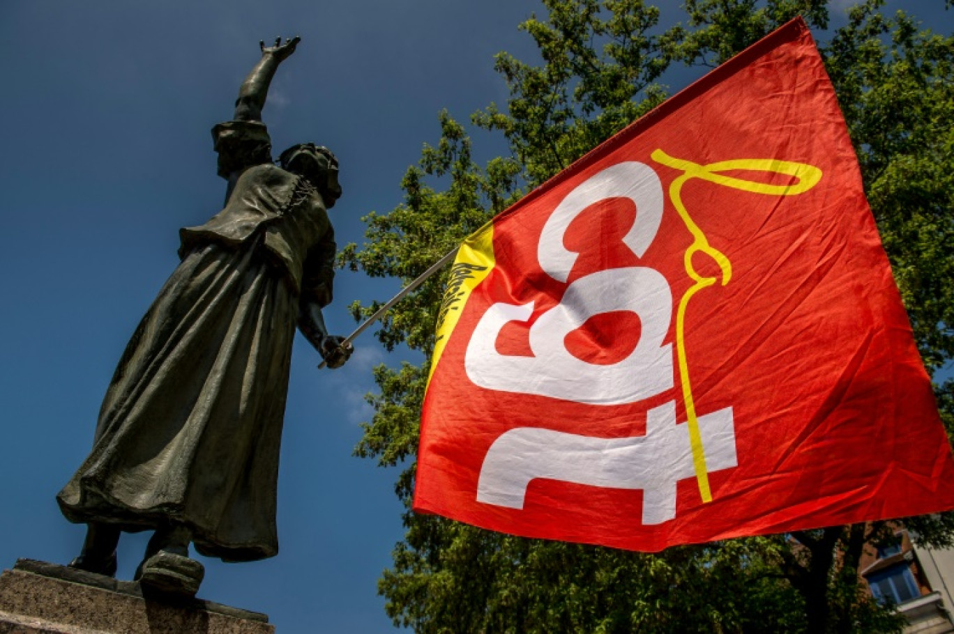 L'arrestation du secrétaire départemental de la CGT du Nord et d'une employée du syndicat pour "apologie du terrorisme", en raison d'un tract controversé de soutien aux Palestiniens, a suscité vendredi l'indignation de personnalités politiques à gauche © PHILIPPE HUGUEN
