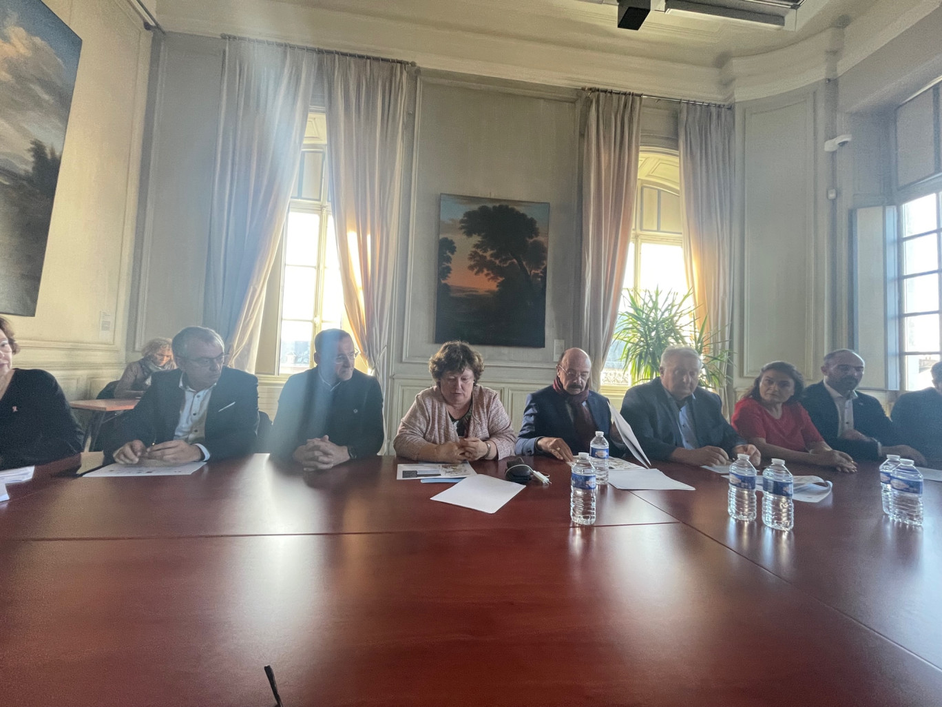 Brigitte Fouré, maire d’Amiens, Alain Gest, président d’Amiens Métropole et Guy Penaud, vice-président d'Amiens Métropole en charge de l'Habitat et de la rénovation urbaine, ont présenté les ajustements de la convention avec l'ANRU sur le renouvellement urbain d'Amiens Métropole.