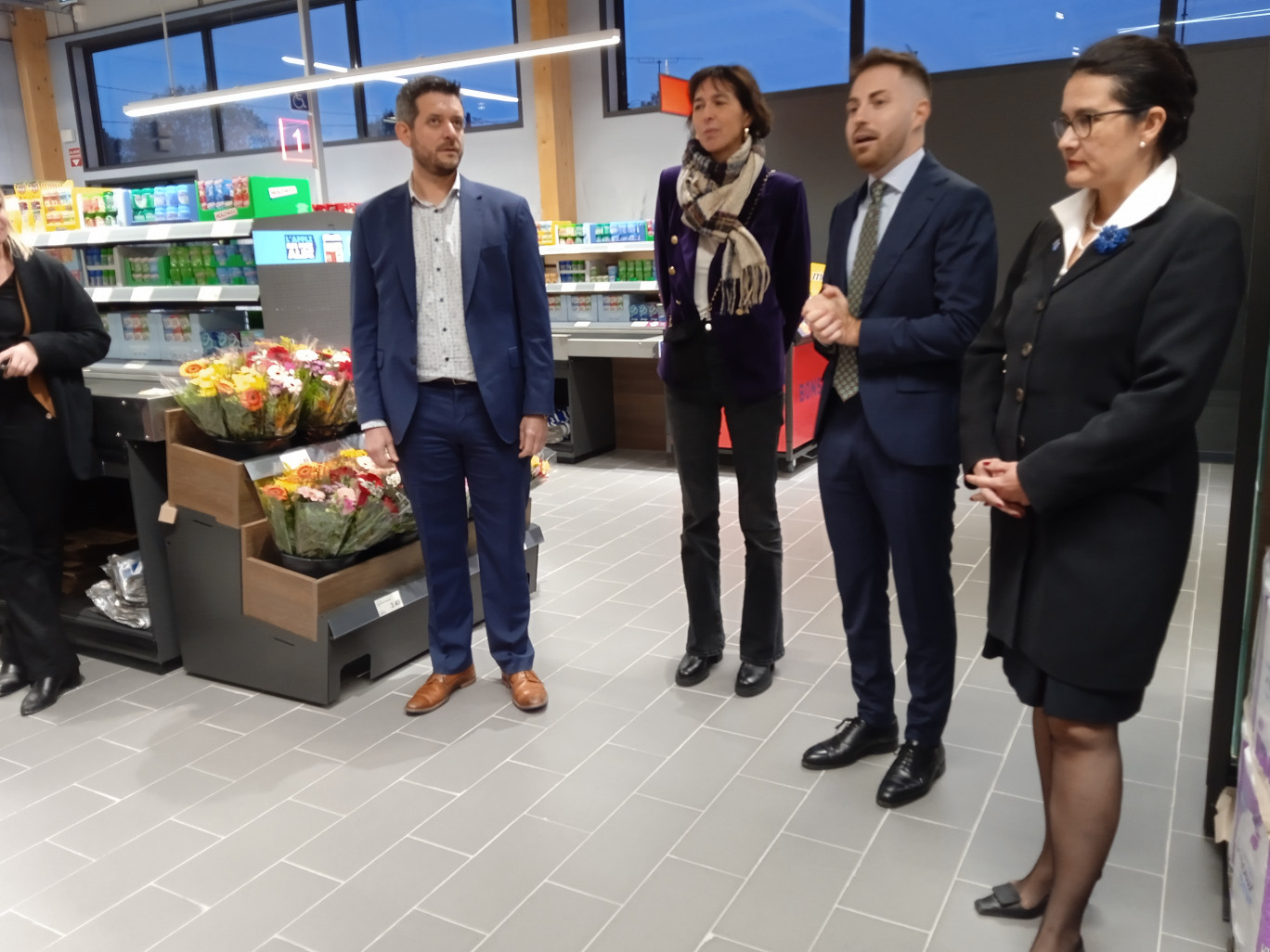 Une visite inaugurale officielle pour l'ouverture de ce troisième magasin neuf à Saint-Quentin.