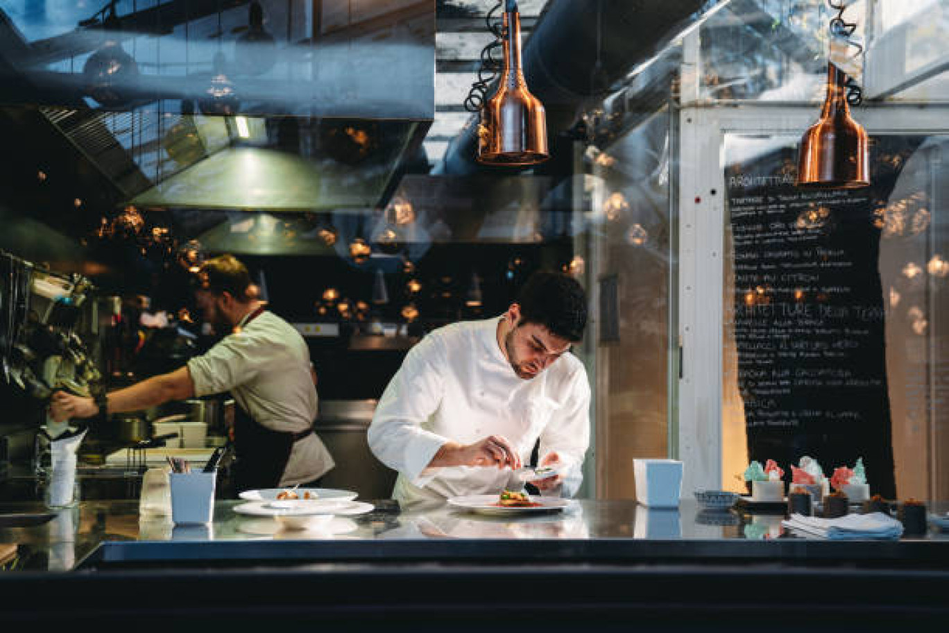 Dynamiser l'emploi dans ce secteur en tension qu'est l'hôtellerie-restauration.
