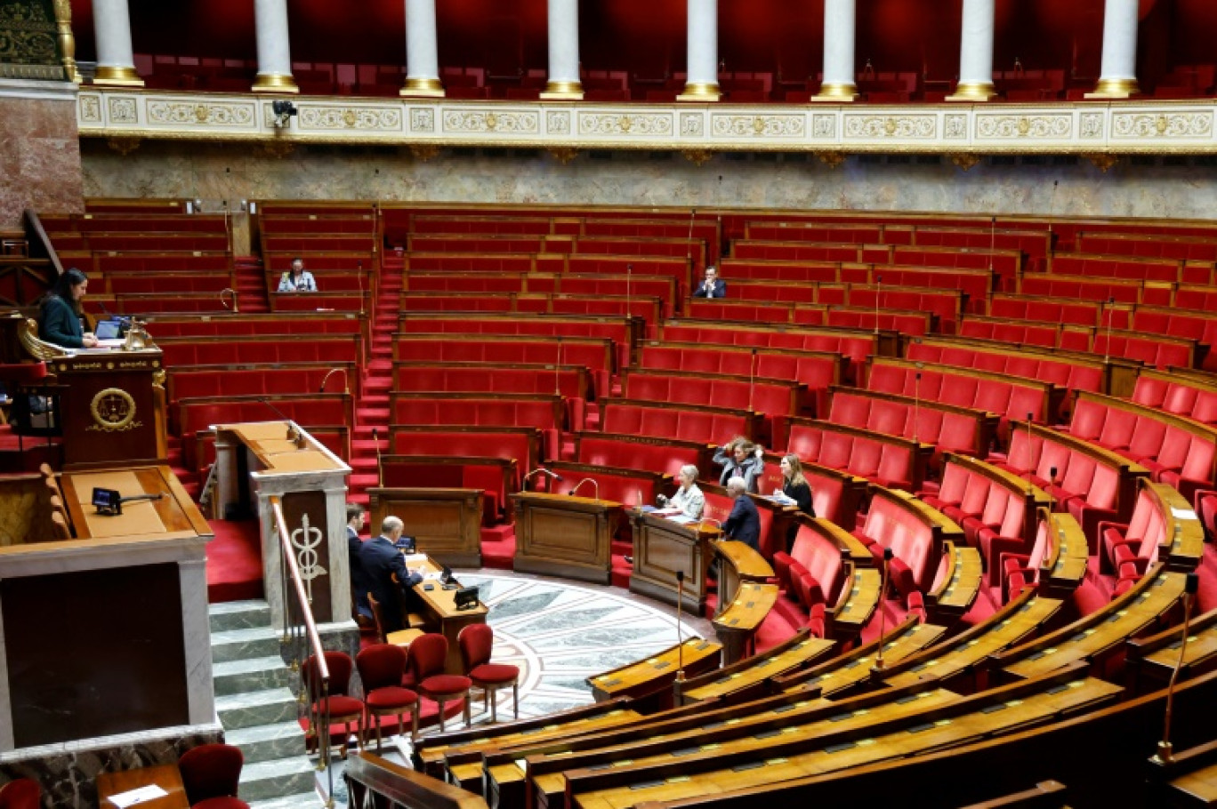 La Première ministre Elisabeth Borne à l'Assemblée nationale à Paris, le 4 décembre 2023 © Ludovic MARIN