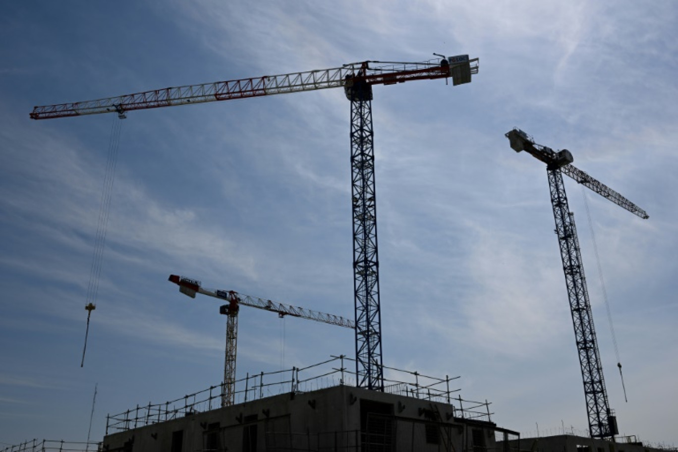 Près des deux tiers (64%) des communes concernées par la loi SRU fixant des quotas de logements sociaux n'ont pas respecté leurs objectifs de production sur la période 2020-2022, a dénoncé la Fondation Abbé Pierre © Damien MEYER