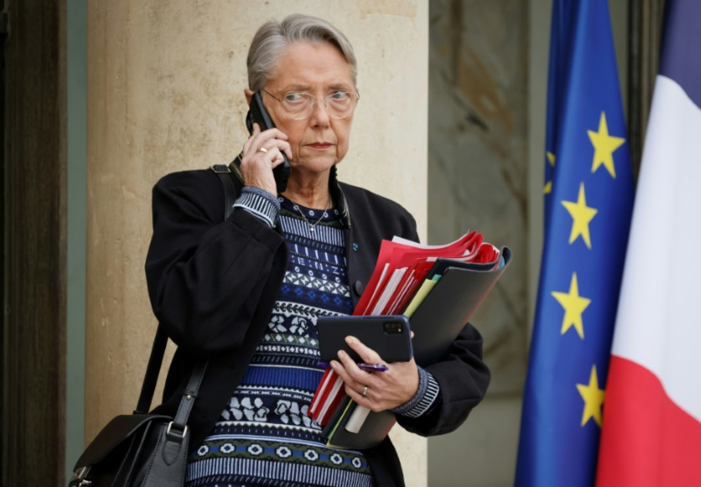 La Première ministre Elisabeth Borne à la sortie de l'Elysée, le 12 décembre 2023 à Paris © Ludovic MARIN