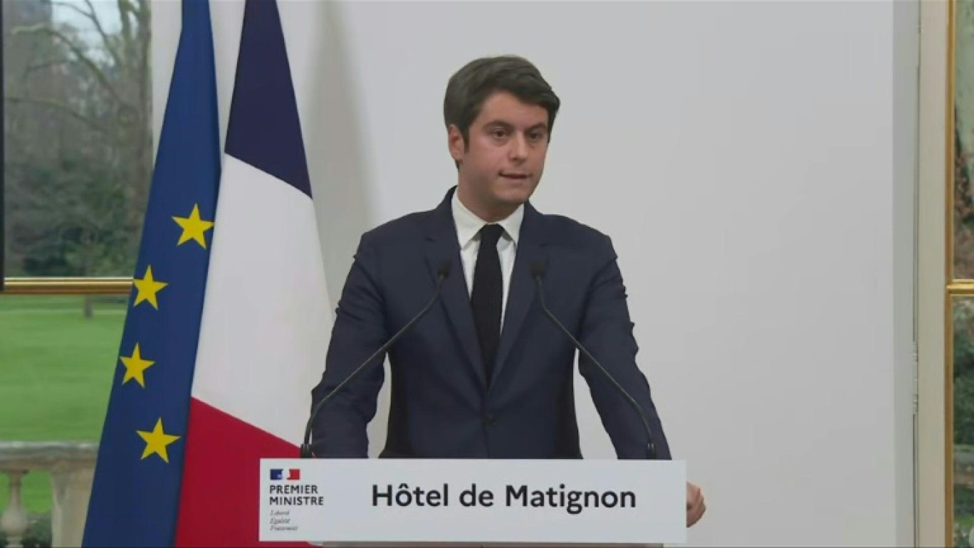 "On n'a pas été entendus": les actions d'agriculteurs continuent après les annonces de Gabriel Attal