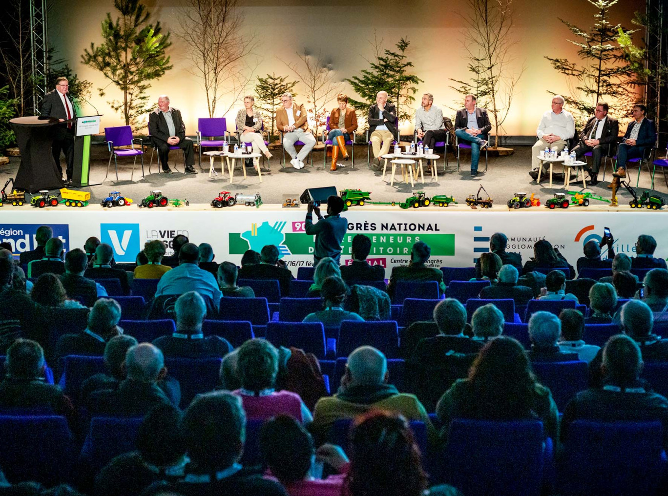 © : FNEDT Le centre des congrès d’Épinal a accueilli le 90e congrès national de la FNEDT sur fond de mobilisation du monde agricole.