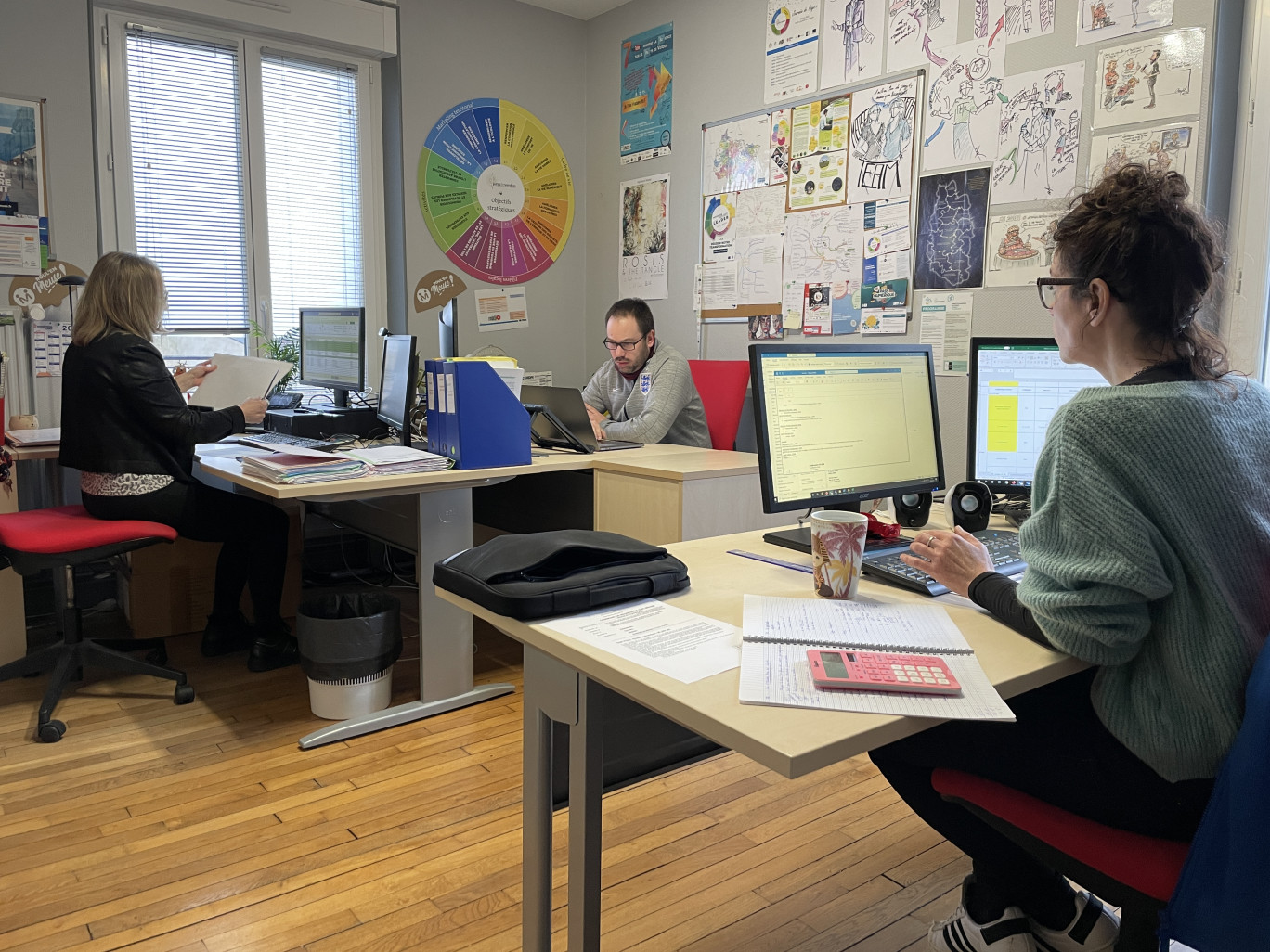 © Workici Légende : Espace Workici de Bras-sur-Meuse où des salariés cohabitent. Phrase en exergue