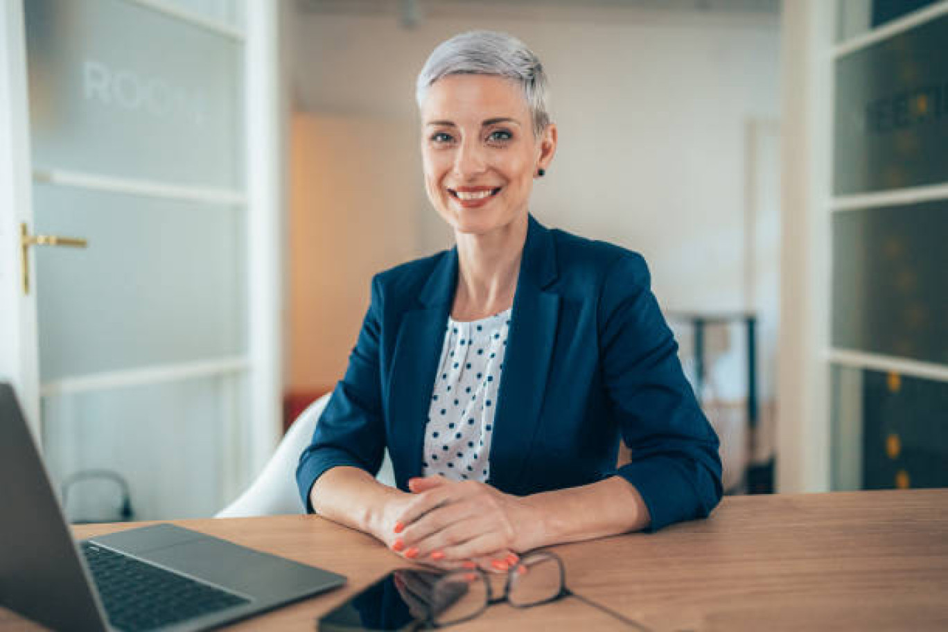 Entre entreprise et banque, optimiser une synergie locale autour du développement entrepreunarial.