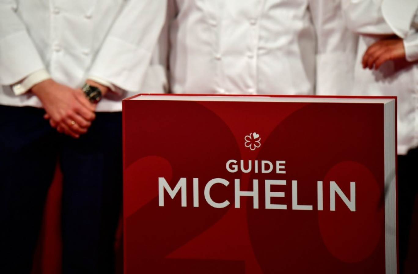 plus de 500 chefs français réunis à Tours pour s'y voir peut-être décerner une, deux ou trois étoiles par le tout puissant guide Michelin © Tobias SCHWARZ