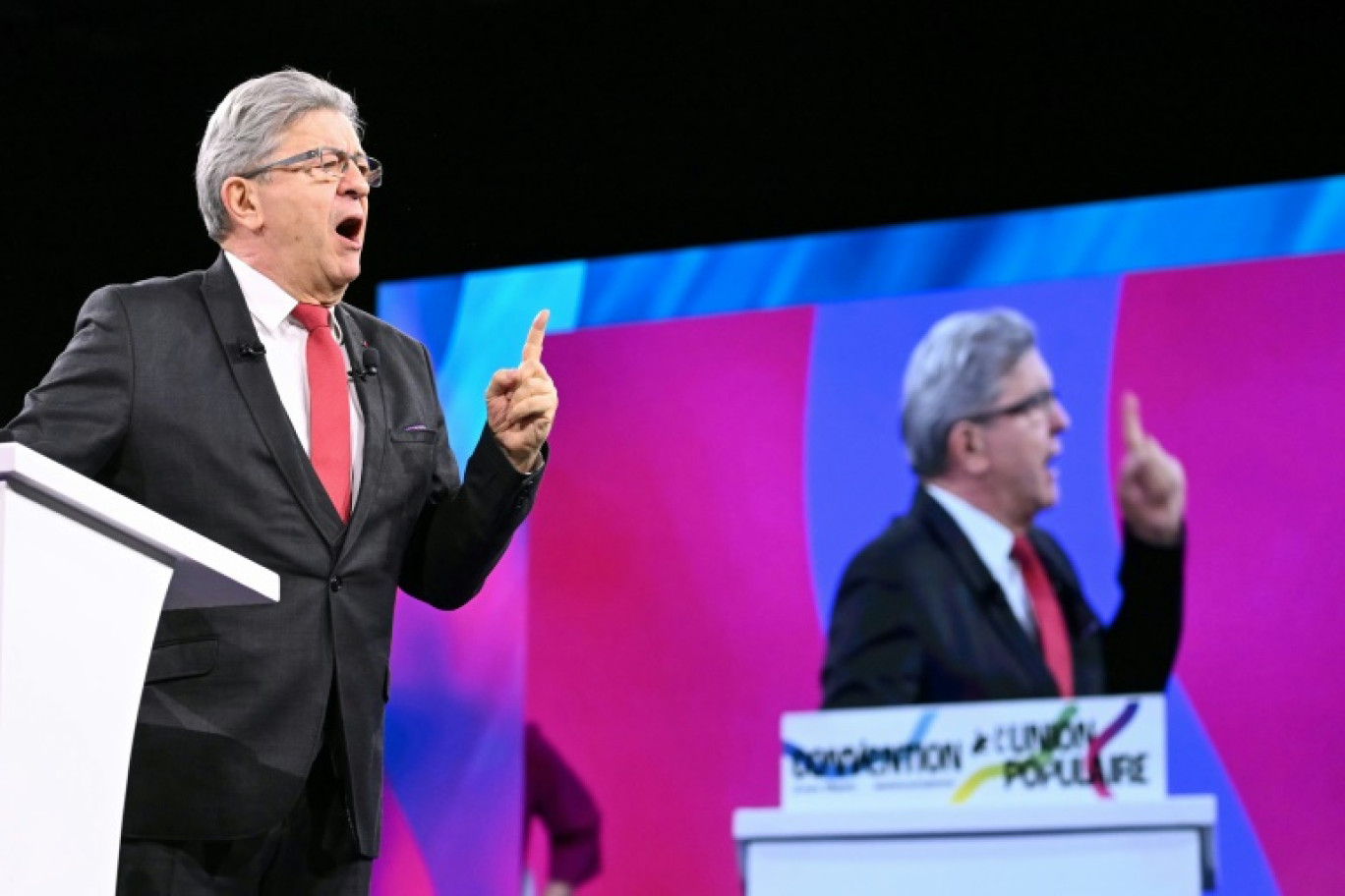 Le leader des Insoumis Jean-Luc Mélenchon lors du lancement de la campagne de La France insoumise (LFI) pour les européennes, le 16 mars 2024 à Villepinte, près de Paris © Bertrand GUAY